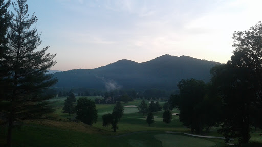 Resort «RedTail Mountain Resort», reviews and photos