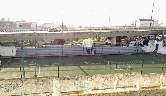 Avaliações doCampo Futebol Sintético da Junta Freguesia Avenidas Novas em Lisboa - Campo de futebol