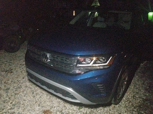 Auto Body Shop «Greg Chandlers Frame & Body - Teays Valley», reviews and photos, 1680 WV-34, Hurricane, WV 25526, USA