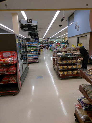 Grocery Store «Kroger», reviews and photos, 858 Main St, Wintersville, OH 43953, USA