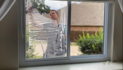 Transparent Window Cleaning