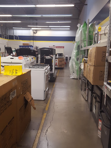 Appliance Store «Sears Outlet», reviews and photos, 2401 S Vineyard Ave, Ontario, CA 91761, USA