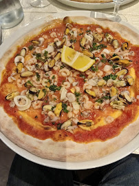 Pizza du Restaurant arménien La Rogina | Restaurant arménien Alfortville | Pizzeria & Burgers - n°9