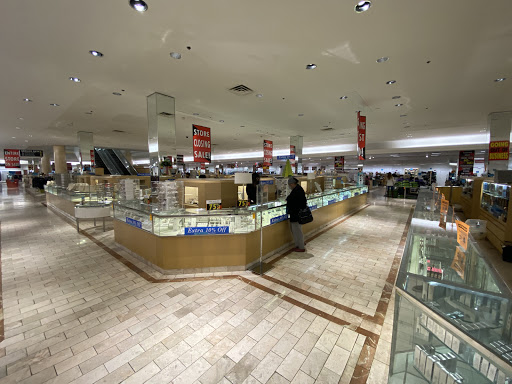 Department Store «Lord & Taylor», reviews and photos, 5065 Main St, Trumbull, CT 06611, USA
