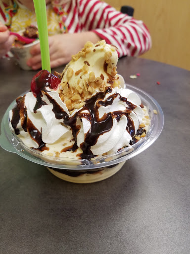 Frozen Yogurt Shop «TCBY», reviews and photos, 2 McFarland Blvd, Northport, AL 35476, USA
