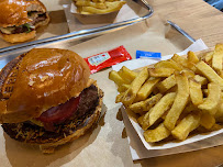 Plats et boissons du Restaurant de hamburgers LE BRAISÉ - Burger Gourmet Lille - n°4