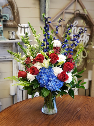 Florist «Absolutely Flowers», reviews and photos, 206 Keys Ferry St, McDonough, GA 30253, USA