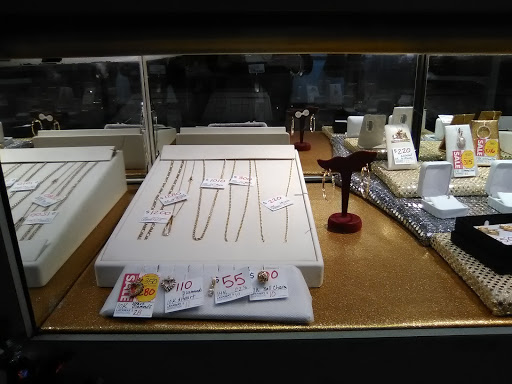 Check Cashing Service «Cash America Pawn», reviews and photos, 1754 W Division St, Arlington, TX 76012, USA