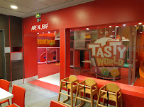 Atmosphère du Restaurant KFC Chartres le Coudray - n°4