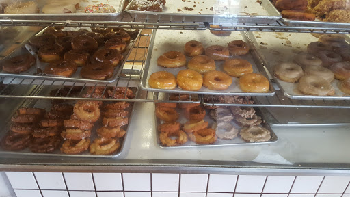 Donut Shop «Best Little Donut House», reviews and photos, 1821 East St, Concord, CA 94520, USA