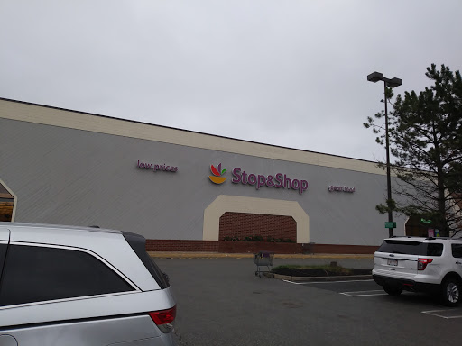 Grocery Store «Stop & Shop», reviews and photos, 700 Pleasant St, Watertown, MA 02472, USA