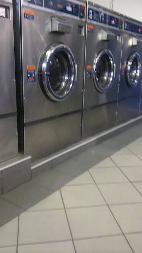 Laundromat «Express Laundry World», reviews and photos, 1443 Springfield Ave, Maplewood, NJ 07040, USA