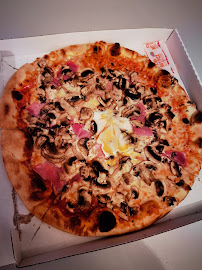 Plats et boissons du Pizzas à emporter Le camion pizza d'alex à Nice - n°14