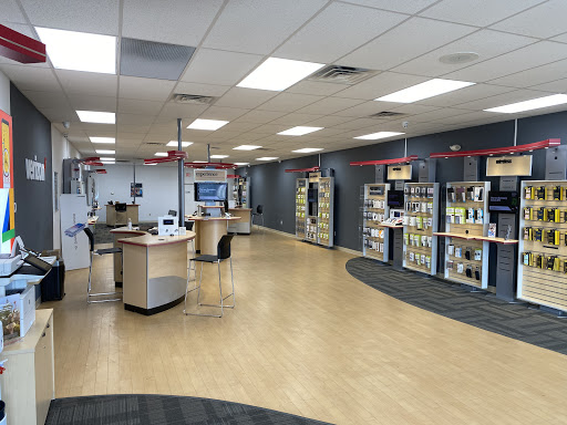 Cell Phone Store «Verizon Authorized Retailer, TCC», reviews and photos, 2100 Dixwell Ave, Hamden, CT 06514, USA