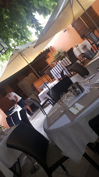 Atmosphère du Restaurant français La Guinguette Antibes - n°13