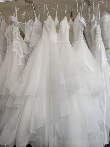 Bridal Shop «Panache Bridal & Formal», reviews and photos, 6978 Cypress Creek Pkwy, Houston, TX 77069, USA