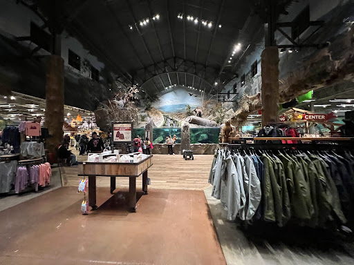 Sporting Goods Store «Bass Pro Shops», reviews and photos, 323 Opry Mills Dr, Nashville, TN 37214, USA