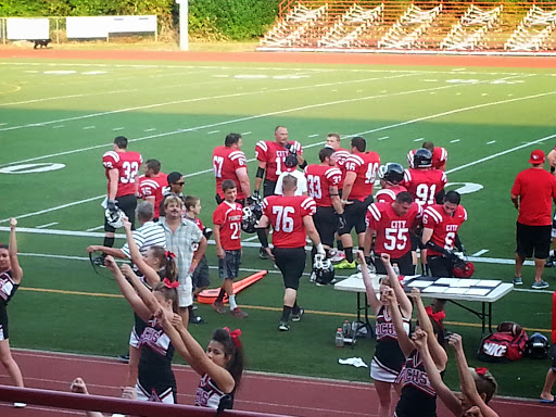 Stadium «Pioneer Memorial Stadium», reviews and photos, 1417 12th St, Oregon City, OR 97045, USA