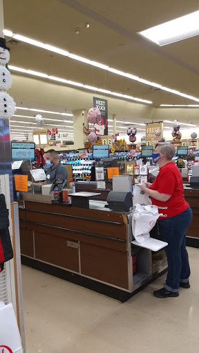 Grocery Store «Jewel-Osco», reviews and photos, 800 W North Ave, Melrose Park, IL 60160, USA