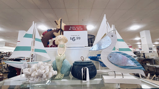 Department Store «HomeGoods», reviews and photos, 558 New York Ave, Lyndhurst, NJ 07071, USA