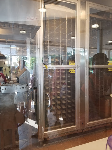 Donut Shop «Krispy Kreme», reviews and photos, 3000 Bardstown Rd, Louisville, KY 40205, USA