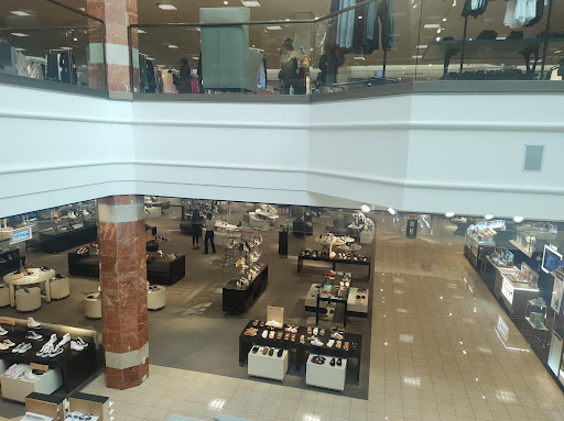 Department Store «Nordstrom Santa Anita», reviews and photos, 400 S Baldwin Ave, Arcadia, CA 91007, USA