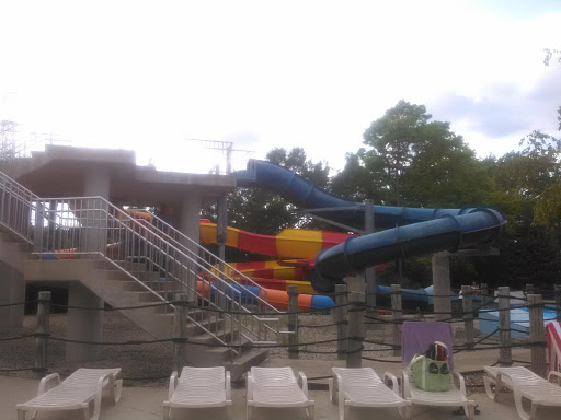 Water Park «Skokie Water Playground», reviews and photos, 4701 Oakton St, Skokie, IL 60076, USA