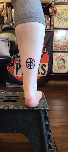 Tattoo Shop «Grizzly Tattoo», reviews and photos, 3949 N Williams Ave, Portland, OR 97227, USA