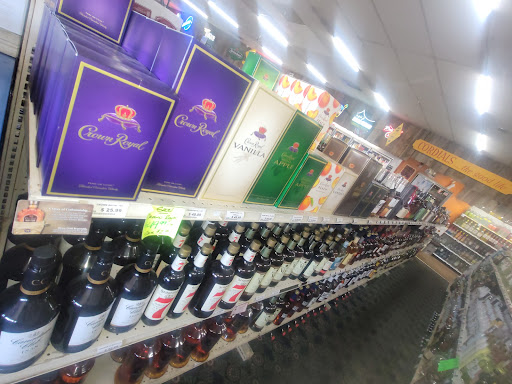 Liquor Store «Stockade Wines & Liquors», reviews and photos, 2694 S Parker Rd, Aurora, CO 80014, USA