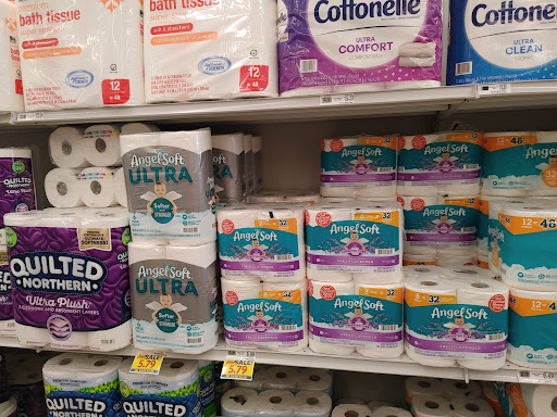 Grocery Store «Food Lion», reviews and photos, 424 N Main St, Kilmarnock, VA 22482, USA