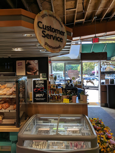 Grocery Store «Whole Foods Market», reviews and photos, 3950 24th St, San Francisco, CA 94114, USA