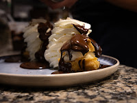 Profiterole du Restaurant L'Endroit Sanary à Sanary-sur-Mer - n°1