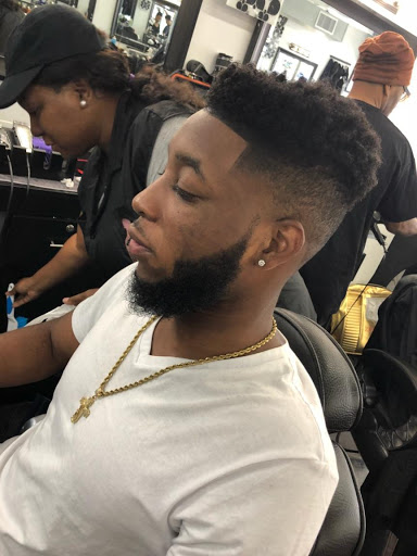 Barber Shop «HeadMasters Barber Shop», reviews and photos, 3255 Peachtree Rd #1, Atlanta, GA 30305, USA