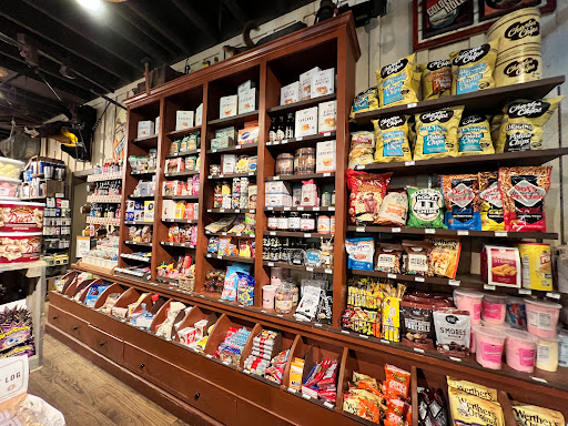 American Restaurant «Cracker Barrel Old Country Store», reviews and photos, 2920 Hospitality St, Tallahassee, FL 32303, USA