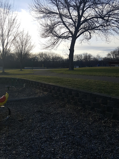 Dog Park «Bassett Creek Dog Park», reviews and photos, 32nd Ave N, Crystal, MN 55422, USA