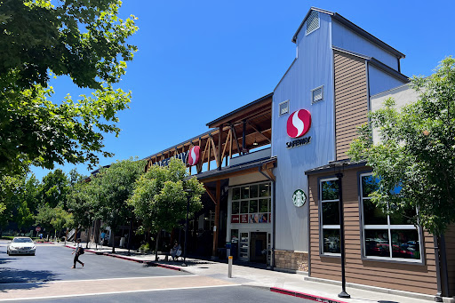 Safeway image