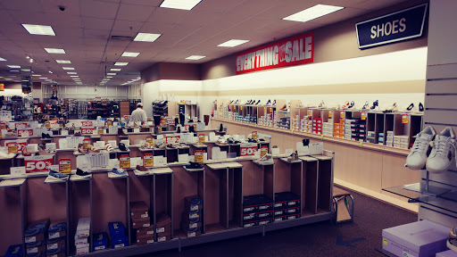 Department Store «Stein Mart», reviews and photos, 2145 NJ-35, Holmdel, NJ 07733, USA