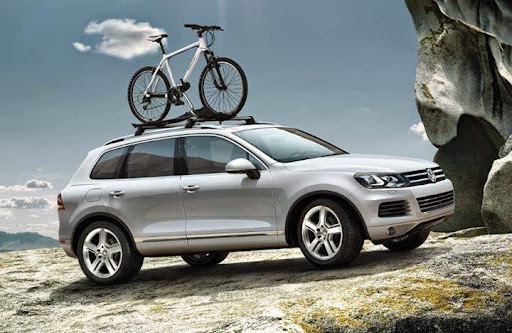 Volkswagen Dealer «Neftin Westlake Volkswagen», reviews and photos, 3550 Auto Mall Dr, Thousand Oaks, CA 91362, USA