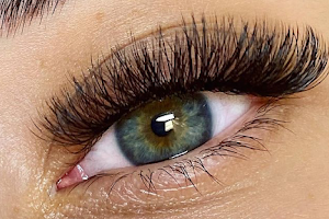 Vogue Lashes image