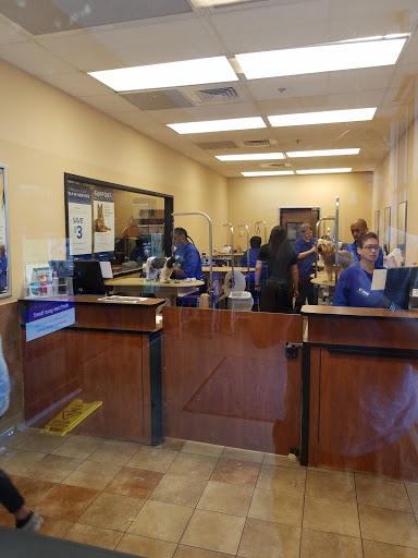 Pet Supply Store «PetSmart», reviews and photos, 2525 W Wheatland Rd, Dallas, TX 75237, USA