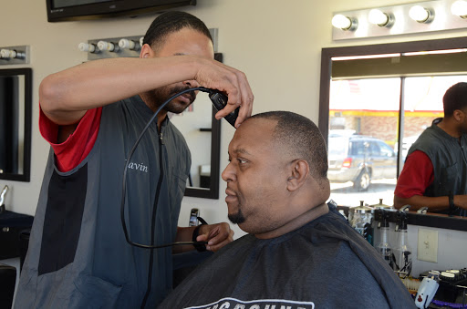 Barber Shop «Underground Barbershop», reviews and photos, 1520 E College Ave # D, Normal, IL 61761, USA