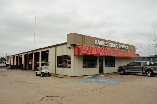 Barnes Tire & Trailer image 3