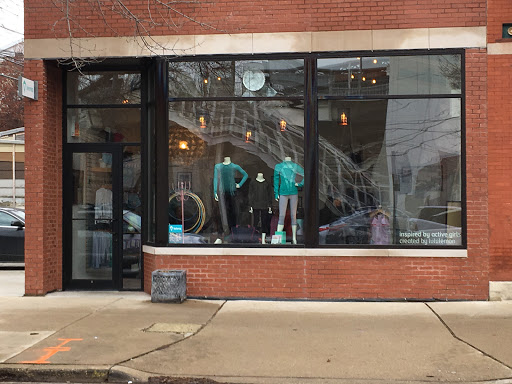 Sportswear Store «ivivva», reviews and photos, 1351 W Roscoe St, Chicago, IL 60657, USA