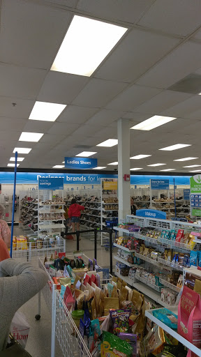 Clothing Store «Ross Dress for Less», reviews and photos, 1125 Woodruff Rd, Greenville, SC 29607, USA