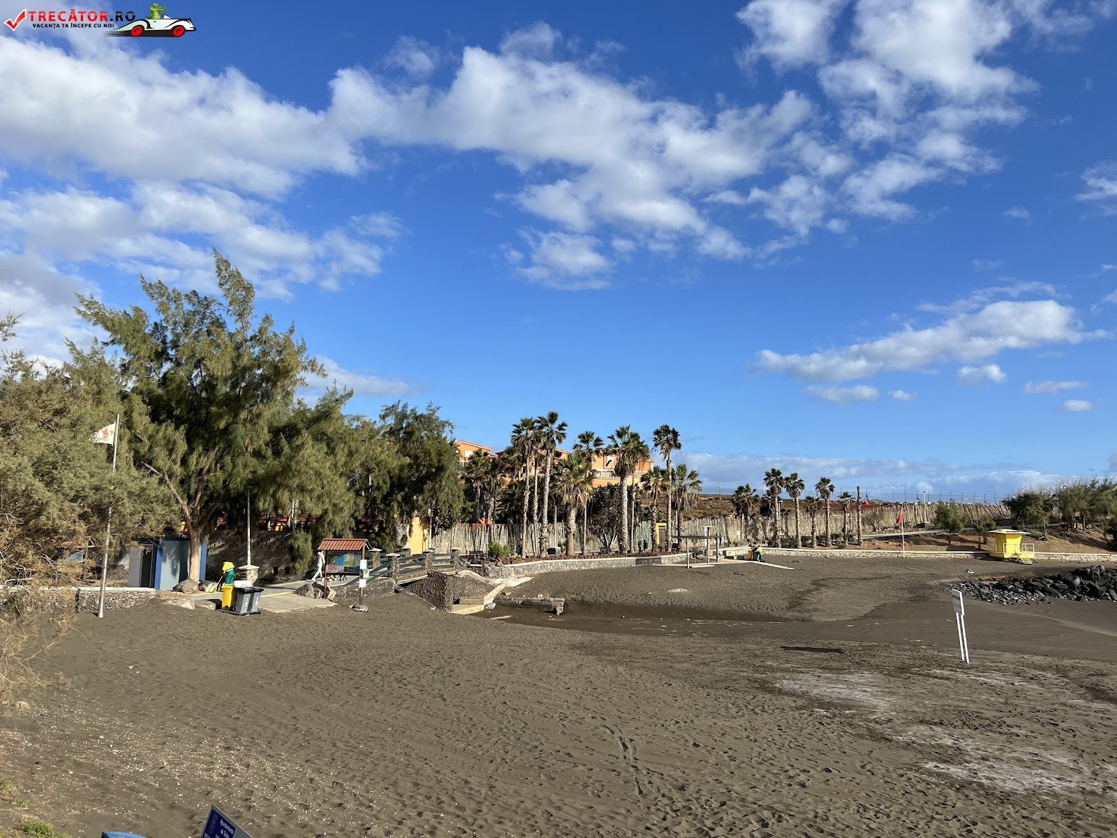 Playa del Pozuelo photo #7