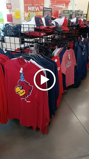 Hy-Vee Grocery Store