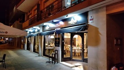 sawadee thai restaurant - Carrer d,Arcadi Balaguer, 93, 08860 Castelldefels, Barcelona, Spain