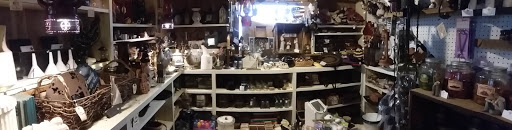 Grocery Store «Windy Acres Candy & Nut», reviews and photos, 6805 OH-73, Wilmington, OH 45177, USA