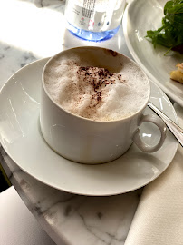 Cappuccino du Restaurant français Matignon à Paris - n°8