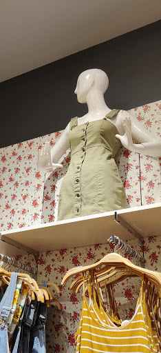 Clothing Store «Forever 21», reviews and photos, 3460 E Claiborne Square, Hampton, VA 23666, USA